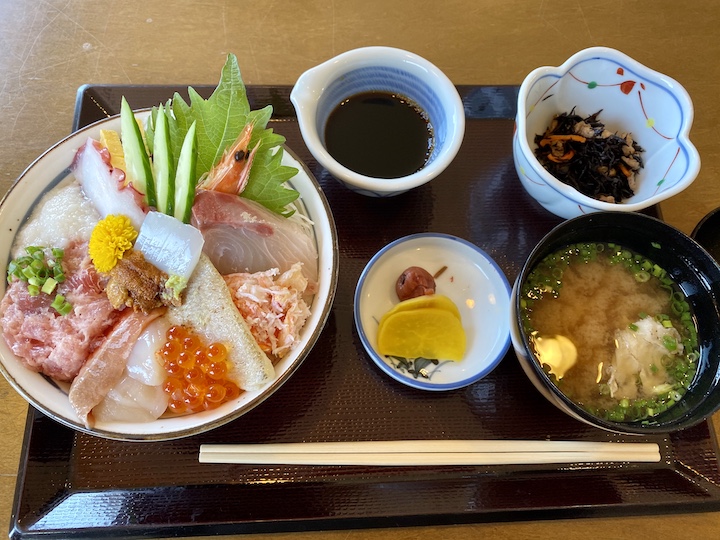キララ多伎の海鮮丼