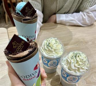 チョコミントクレープ